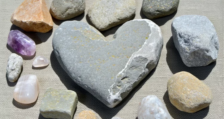 Les pierres idéales pour accompagner une rupture amoureuse